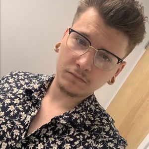 Meet your Posher, Michael